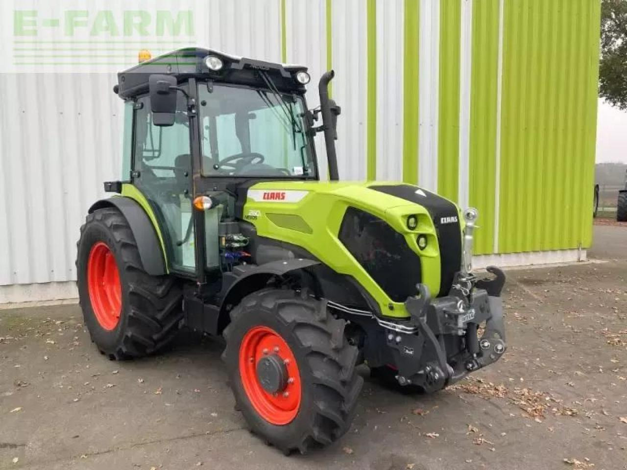 CLAAS nexos 260 l - טרקטור חקלאי: תמונה 3 CLAAS nexos 260 l - טרקטור חקלאי: תמונה 3