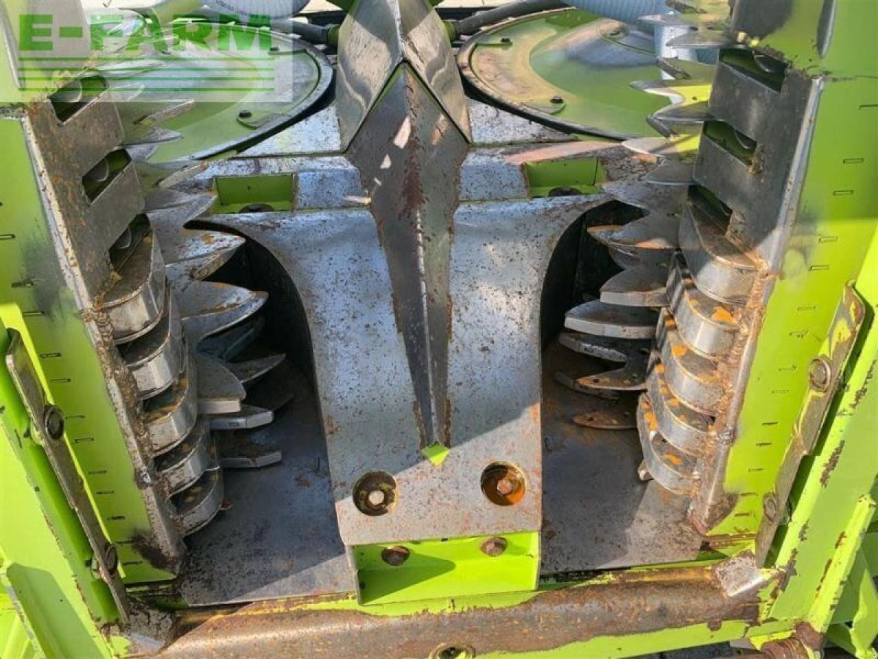 צרופת מקצרת מספוא CLAAS orbis 600 ac: תמונה 8