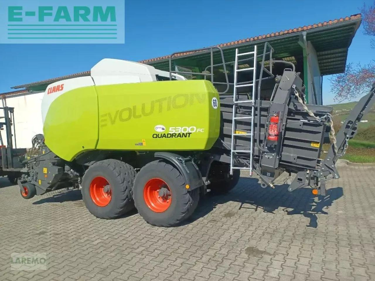 CLAAS quadrant 5300 fc evolution - מכונת צרור מרובעת: תמונה 4 CLAAS quadrant 5300 fc evolution - מכונת צרור מרובעת: תמונה 4