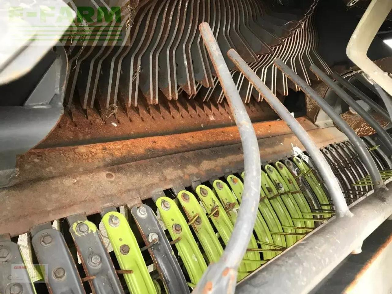 CLAAS rollant uniwrap 455(roto cut 25 messer) - מכונת צרור מרובעת: תמונה 3 CLAAS rollant uniwrap 455(roto cut 25 messer) - מכונת צרור מרובעת: תמונה 3