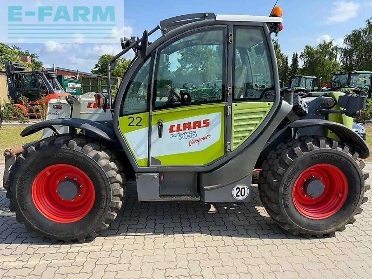 CLAAS scorpion 7030 - מפעיל טלסקופי: תמונה 2 CLAAS scorpion 7030 - מפעיל טלסקופי: תמונה 2