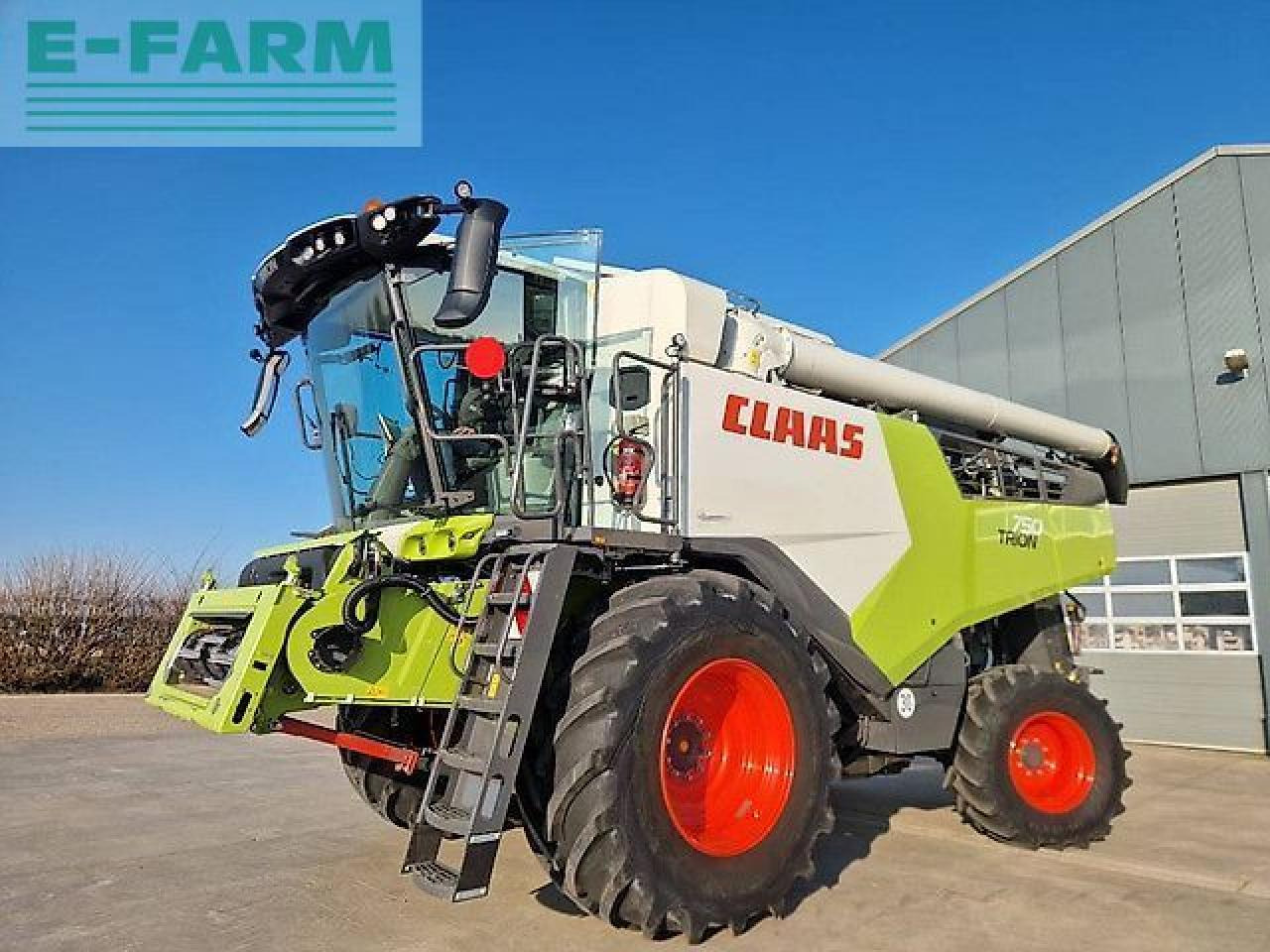 CLAAS trion 750 - מקצרת קומבינה: תמונה 1 CLAAS trion 750 - מקצרת קומבינה: תמונה 1