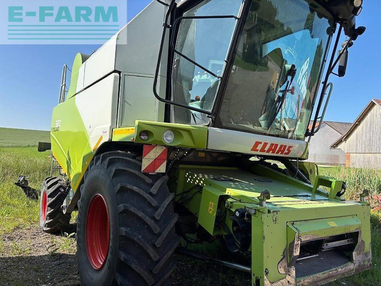 CLAAS tucano 320 - מקצרת קומבינה: תמונה 2 CLAAS tucano 320 - מקצרת קומבינה: תמונה 2