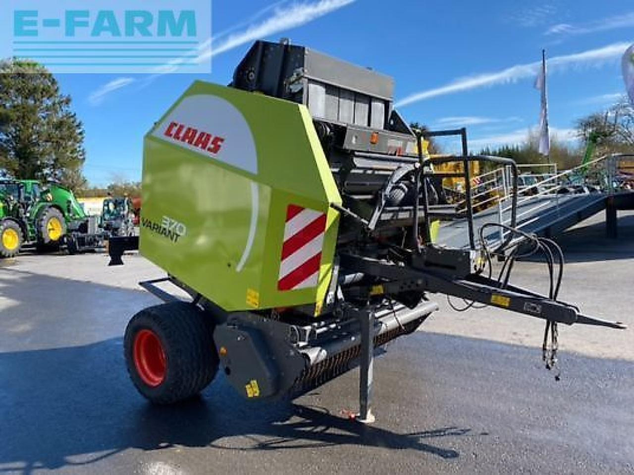 CLAAS variant 370 - מכונת צרור מרובעת: תמונה 3 CLAAS variant 370 - מכונת צרור מרובעת: תמונה 3