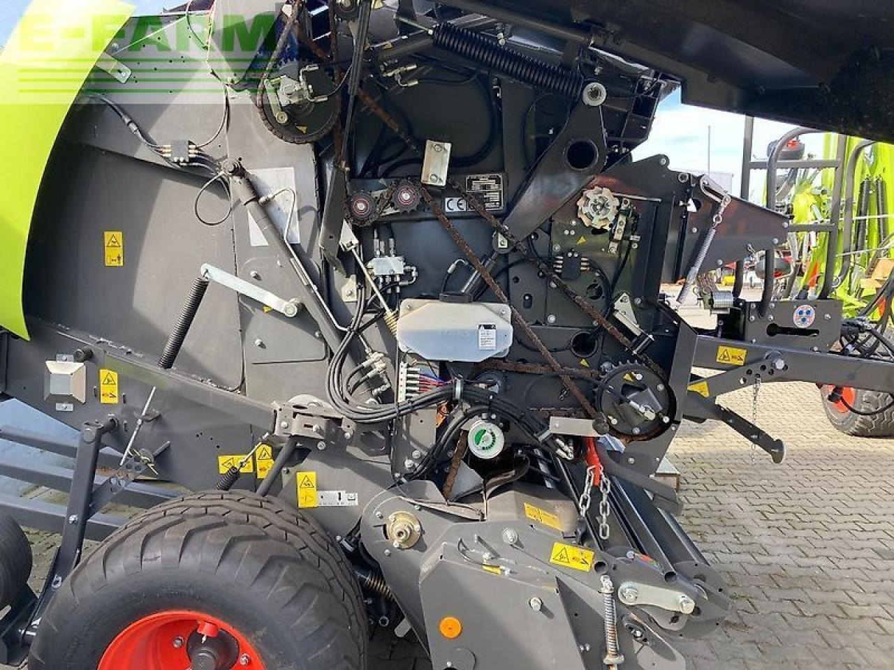CLAAS variant 460 rc pro - variable rundballenpresse - מכונת צרור מרובעת: תמונה 5 CLAAS variant 460 rc pro - variable rundballenpresse - מכונת צרור מרובעת: תמונה 5