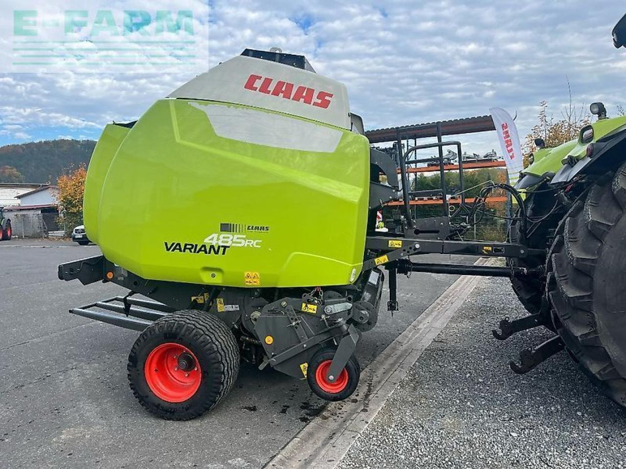 CLAAS variant 485 rc pro - מכונת צרור מרובעת: תמונה 1 CLAAS variant 485 rc pro - מכונת צרור מרובעת: תמונה 1