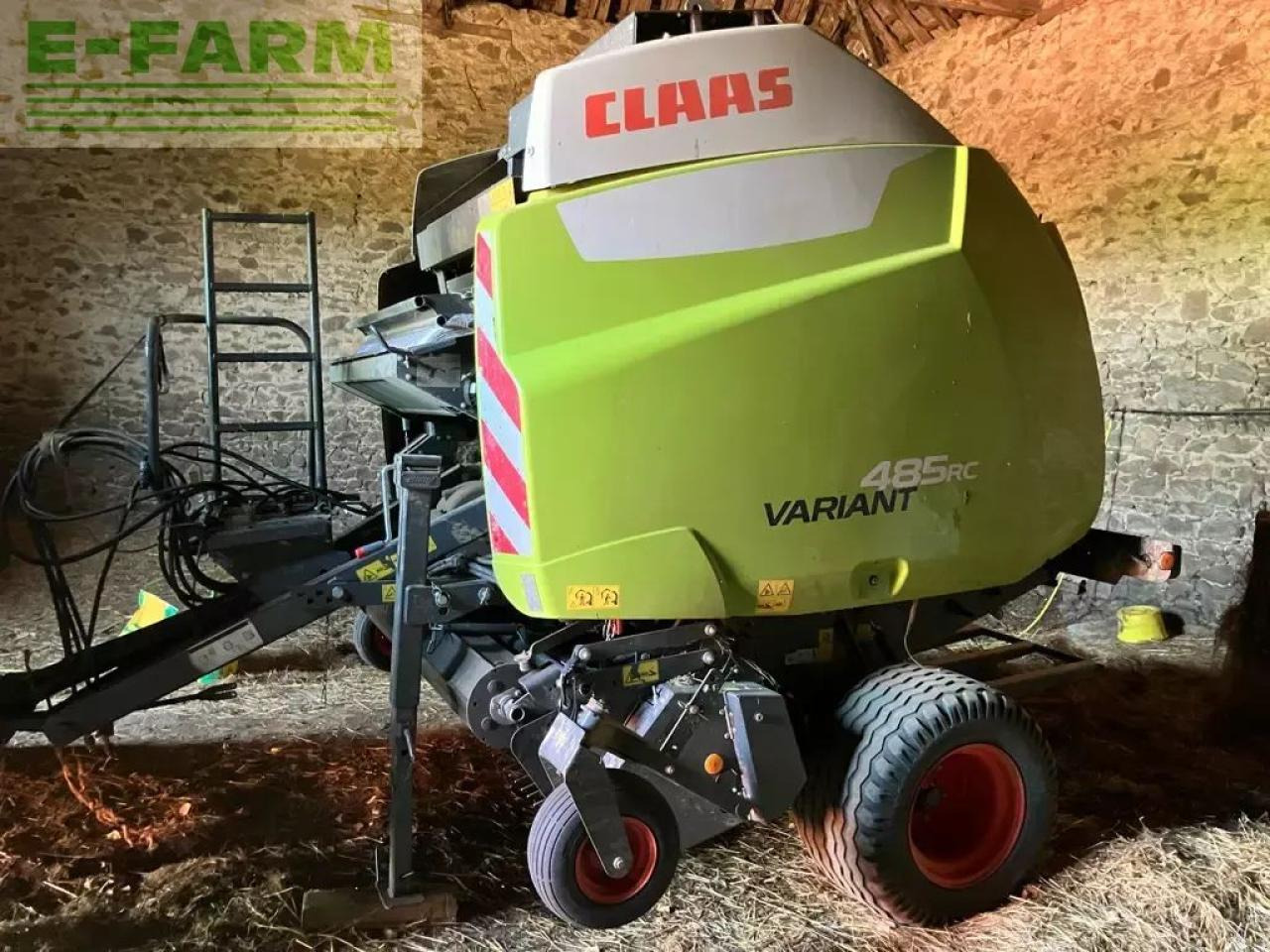 CLAAS variant 485 rc - מכונת צרור מרובעת: תמונה 1 CLAAS variant 485 rc - מכונת צרור מרובעת: תמונה 1
