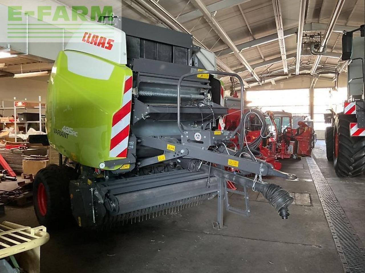 CLAAS variant 485 rc - מכונת צרור מרובעת: תמונה 2 CLAAS variant 485 rc - מכונת צרור מרובעת: תמונה 2