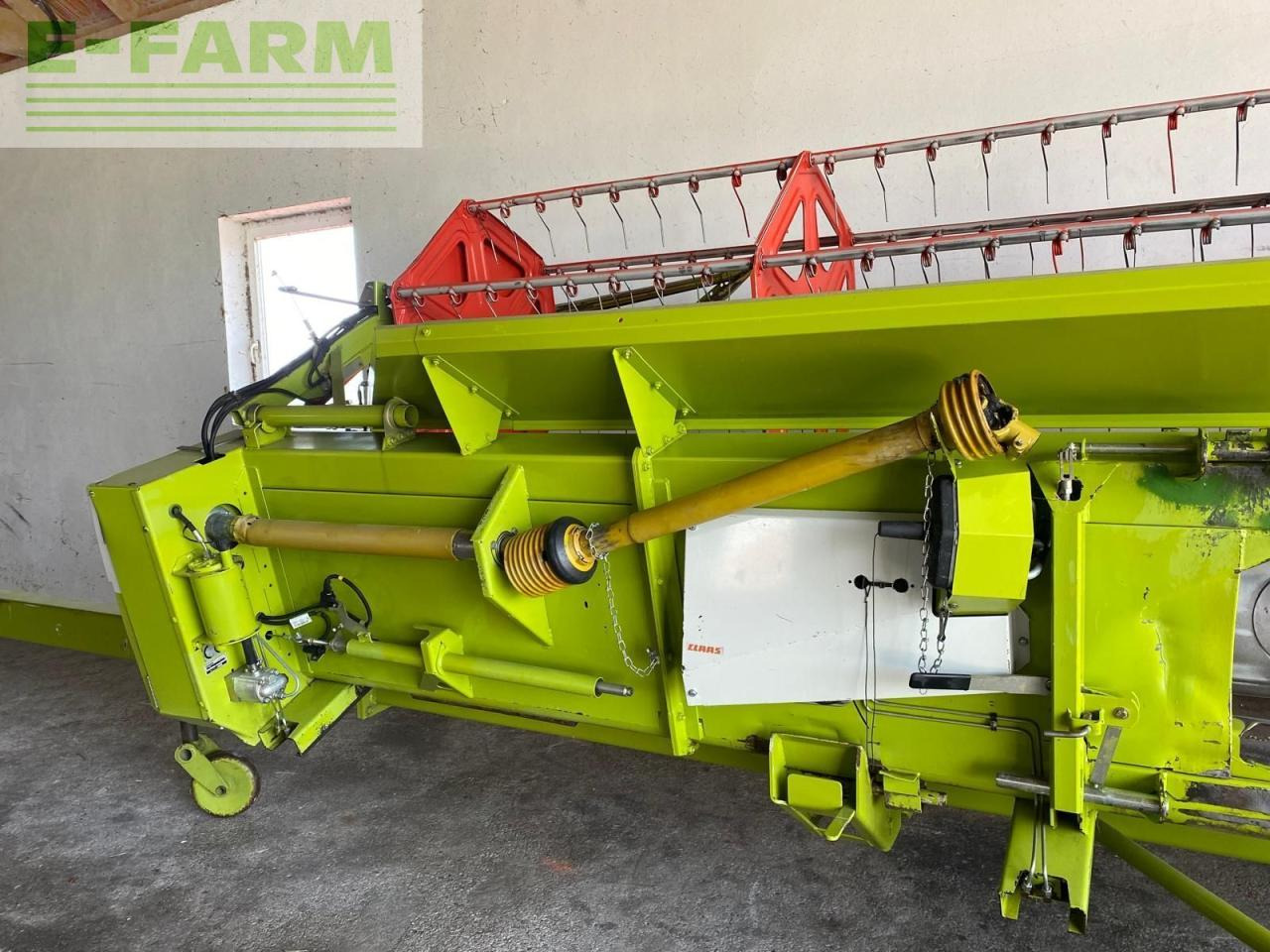 CLAAS vario 660 inkl. wagen - ראש תבואה: תמונה 4 CLAAS vario 660 inkl. wagen - ראש תבואה: תמונה 4