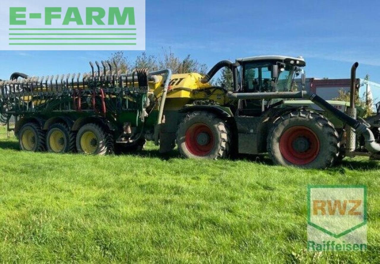 CLAAS xerion 3800 trac - מרסס בהנעה עצמית: תמונה 3 CLAAS xerion 3800 trac - מרסס בהנעה עצמית: תמונה 3
