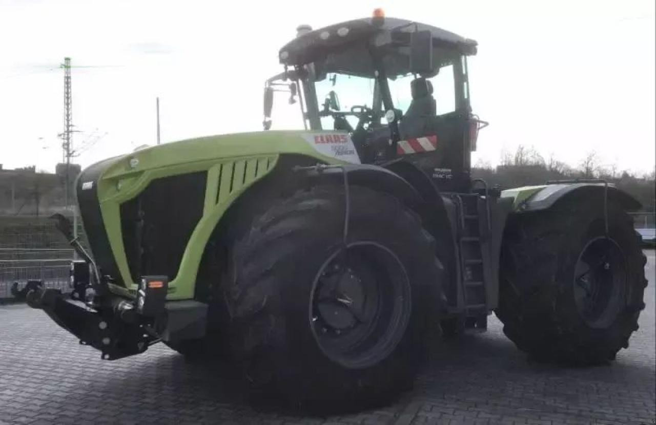 CLAAS xerion 5000 trac vc TRAC VC - טרקטור חקלאי: תמונה 1 CLAAS xerion 5000 trac vc TRAC VC - טרקטור חקלאי: תמונה 1