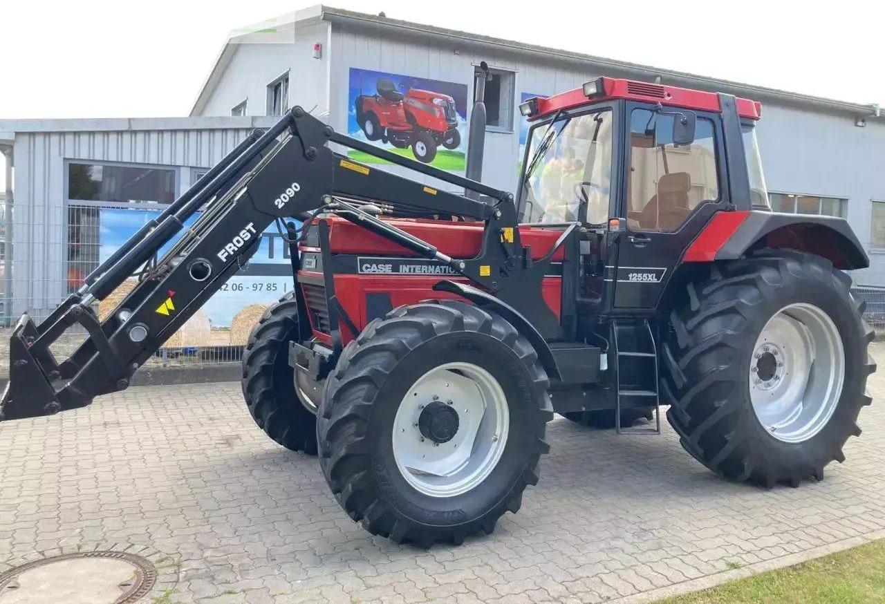 Case-IH 1255 xl - טרקטור חקלאי: תמונה 2 Case-IH 1255 xl - טרקטור חקלאי: תמונה 2