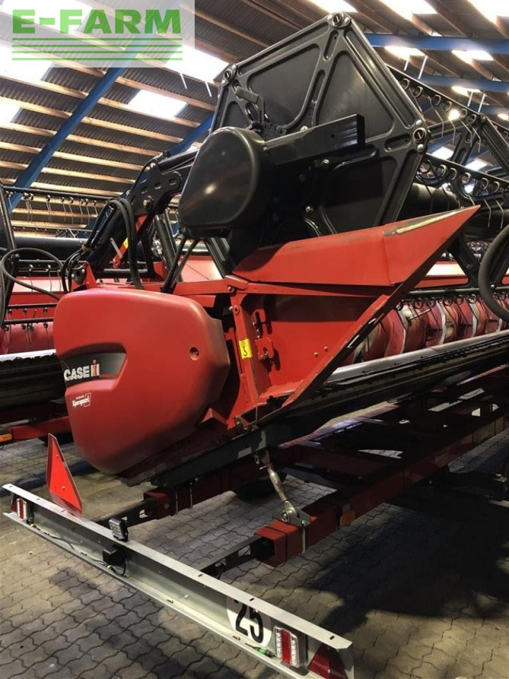 Case-IH 35 fod varicut 3050 - צרופת מקצרת מספוא: תמונה 5 Case-IH 35 fod varicut 3050 - צרופת מקצרת מספוא: תמונה 5