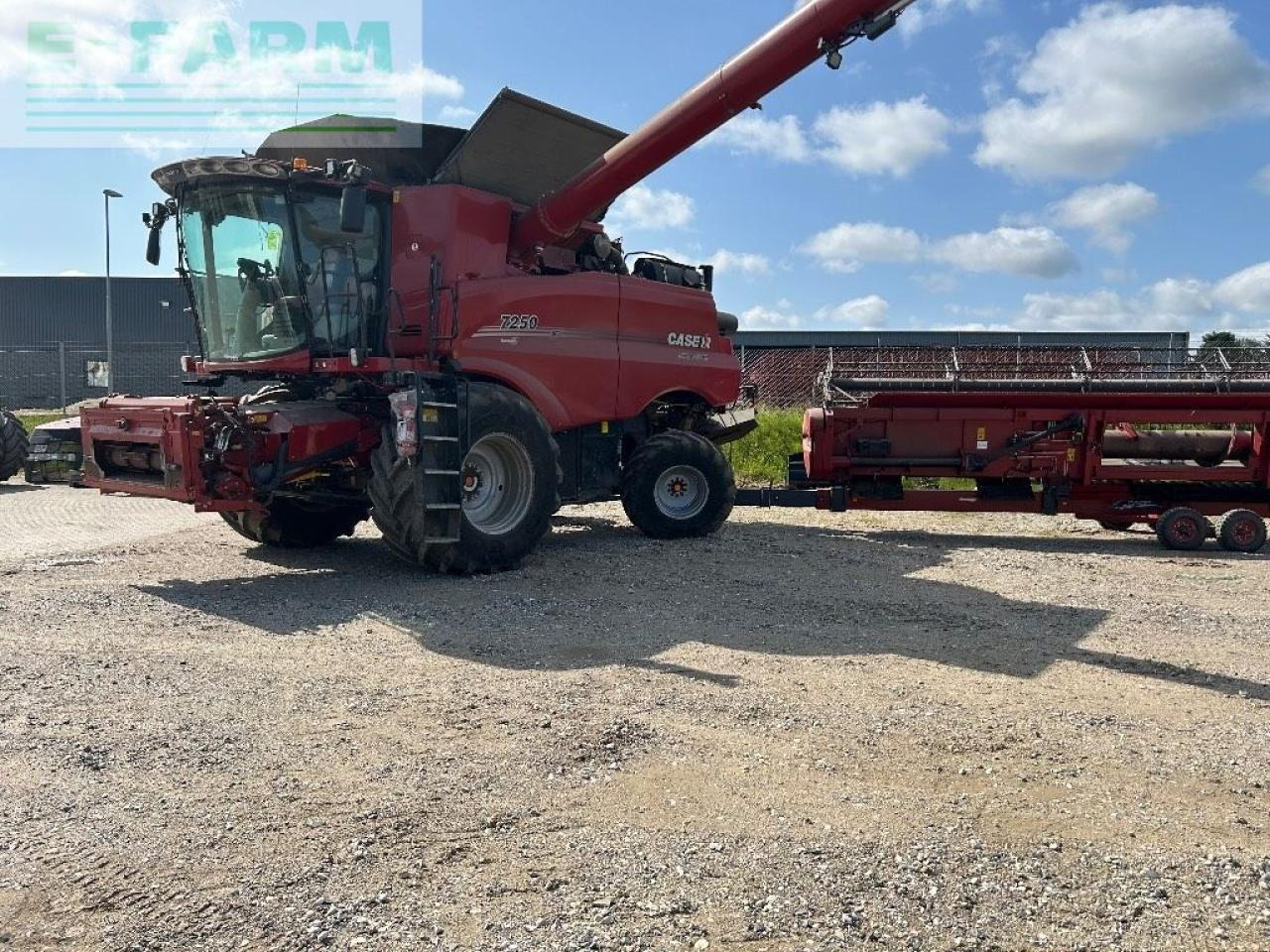 Case-IH 7250 - מקצרת קומבינה: תמונה 2 Case-IH 7250 - מקצרת קומבינה: תמונה 2