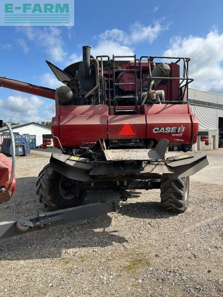 Case-IH 7250 - מקצרת קומבינה: תמונה 3 Case-IH 7250 - מקצרת קומבינה: תמונה 3