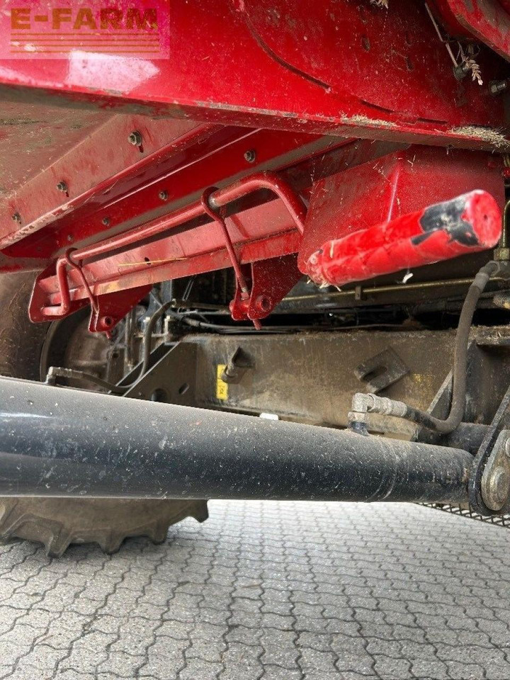 Case-IH 9120 - מקצרת קומבינה: תמונה 4 Case-IH 9120 - מקצרת קומבינה: תמונה 4