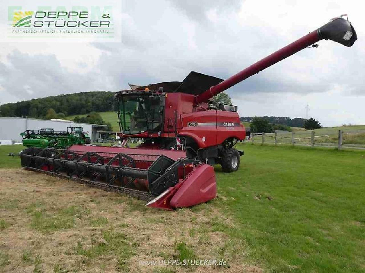 Case-IH 9230 raupe - מקצרת קומבינה: תמונה 2 Case-IH 9230 raupe - מקצרת קומבינה: תמונה 2