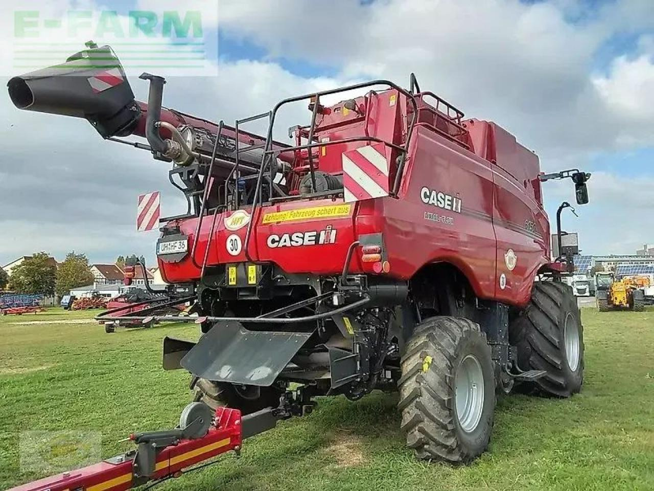 Case-IH axial-flow 6150 inkl. 6,70 m schneidwerk und wagen - מקצרת קומבינה: תמונה 4 Case-IH axial-flow 6150 inkl. 6,70 m schneidwerk und wagen - מקצרת קומבינה: תמונה 4