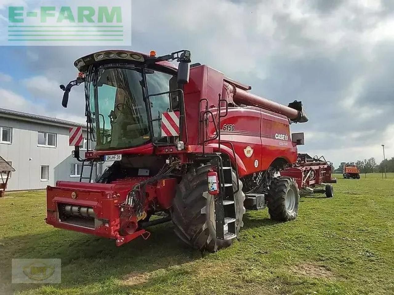 Case-IH axial-flow 6150 inkl. 6,70 m schneidwerk und wagen - מקצרת קומבינה: תמונה 1 Case-IH axial-flow 6150 inkl. 6,70 m schneidwerk und wagen - מקצרת קומבינה: תמונה 1