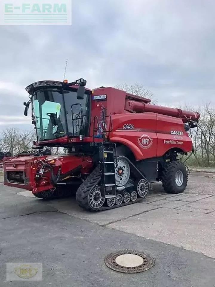 Case-IH axial-flow 8250 st5 - מקצרת קומבינה: תמונה 1 Case-IH axial-flow 8250 st5 - מקצרת קומבינה: תמונה 1