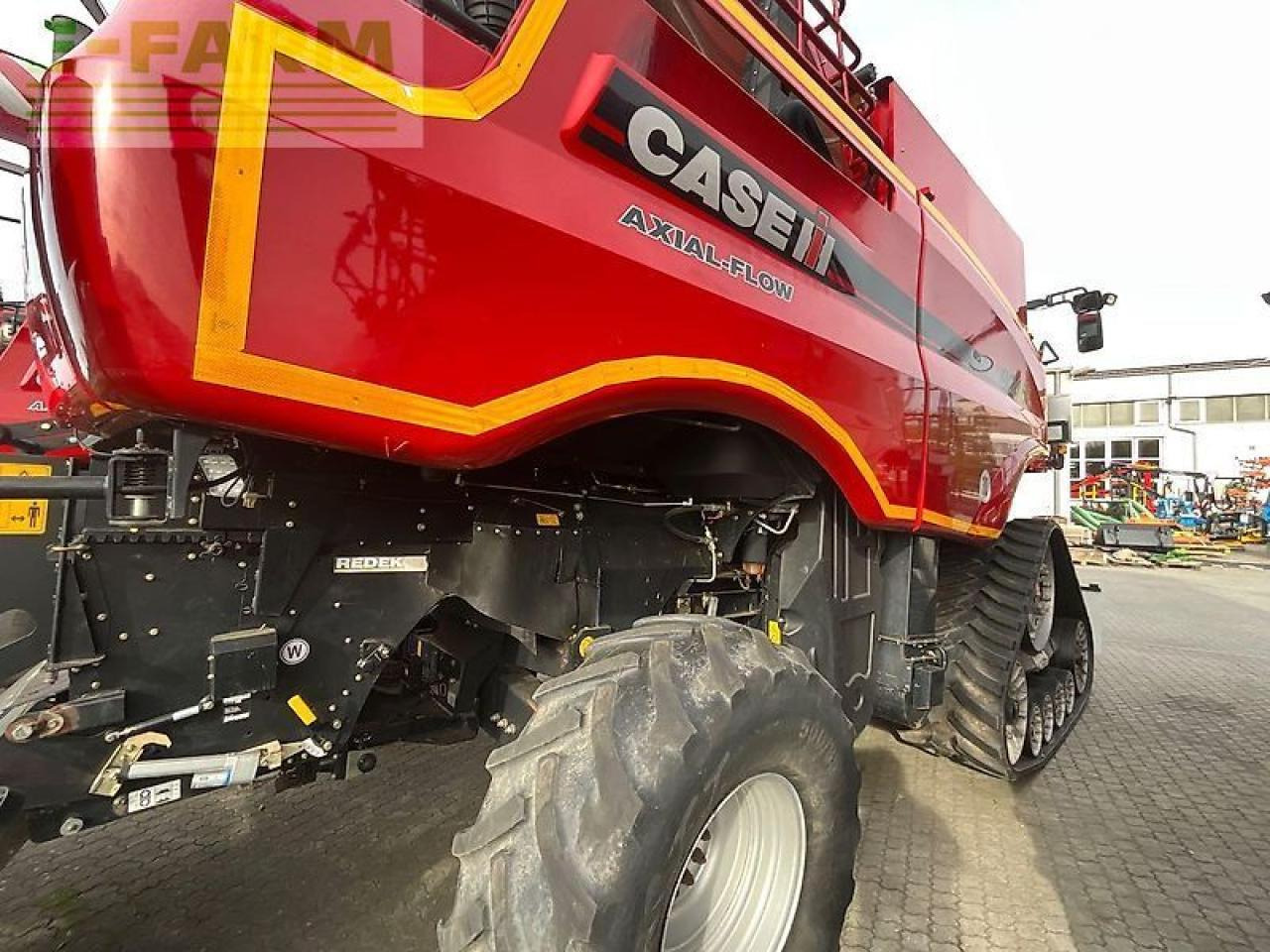 Case-IH axial-flow 9240 raupe - מקצרת קומבינה: תמונה 4 Case-IH axial-flow 9240 raupe - מקצרת קומבינה: תמונה 4