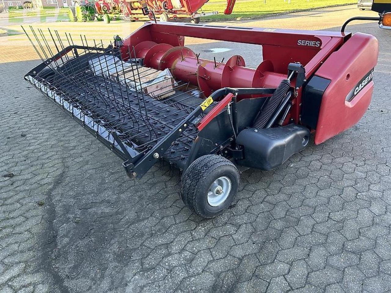 Case-IH axial flow 9240 - מקצרת קומבינה: תמונה 5 Case-IH axial flow 9240 - מקצרת קומבינה: תמונה 5