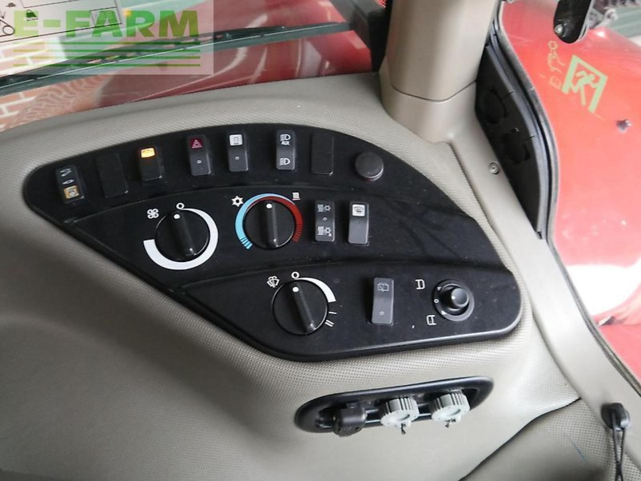 טרקטור חקלאי Case-IH magnum 340 rowtrac gps: תמונה 19