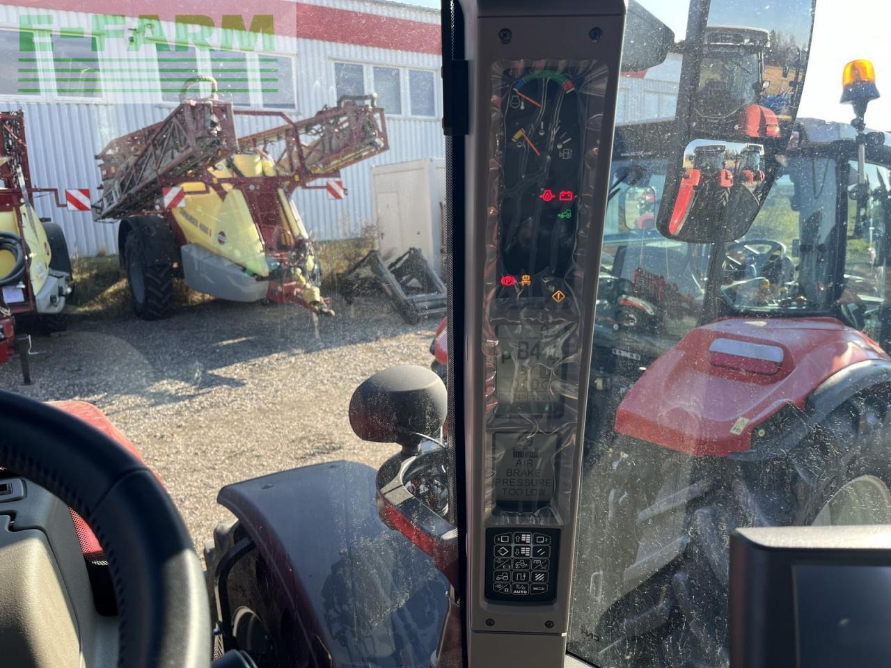 Case-IH maxxum mc 125 MC - טרקטור חקלאי: תמונה 5 Case-IH maxxum mc 125 MC - טרקטור חקלאי: תמונה 5