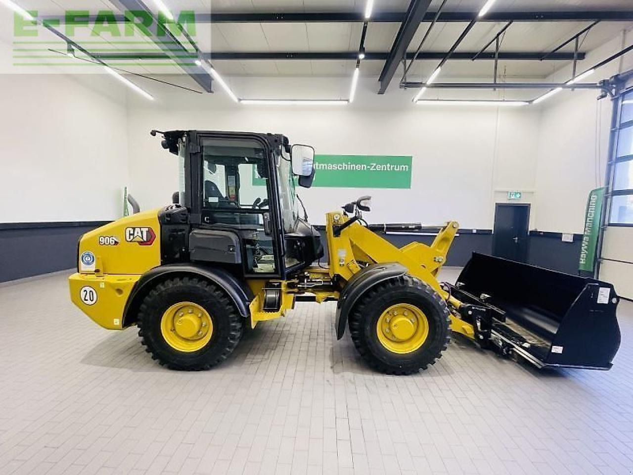 Caterpillar 906-14a - מיני מחפר: תמונה 4 Caterpillar 906-14a - מיני מחפר: תמונה 4