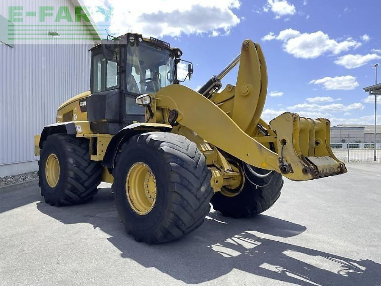 Caterpillar cat 938m - מיני מחפר: תמונה 3 Caterpillar cat 938m - מיני מחפר: תמונה 3