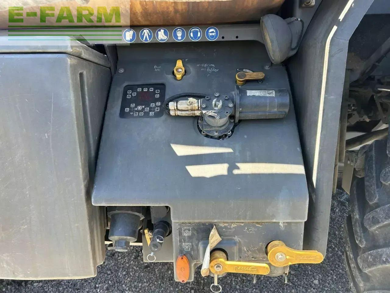 Challenger rg655 - מרסס נגרר: תמונה 3 Challenger rg655 - מרסס נגרר: תמונה 3
