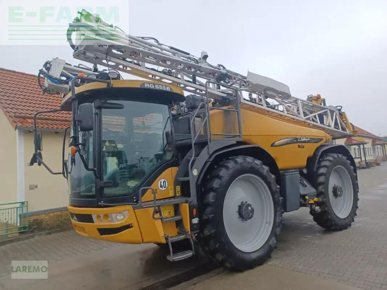 Challenger rogator 655 b - מרסס נגרר: תמונה 1 Challenger rogator 655 b - מרסס נגרר: תמונה 1