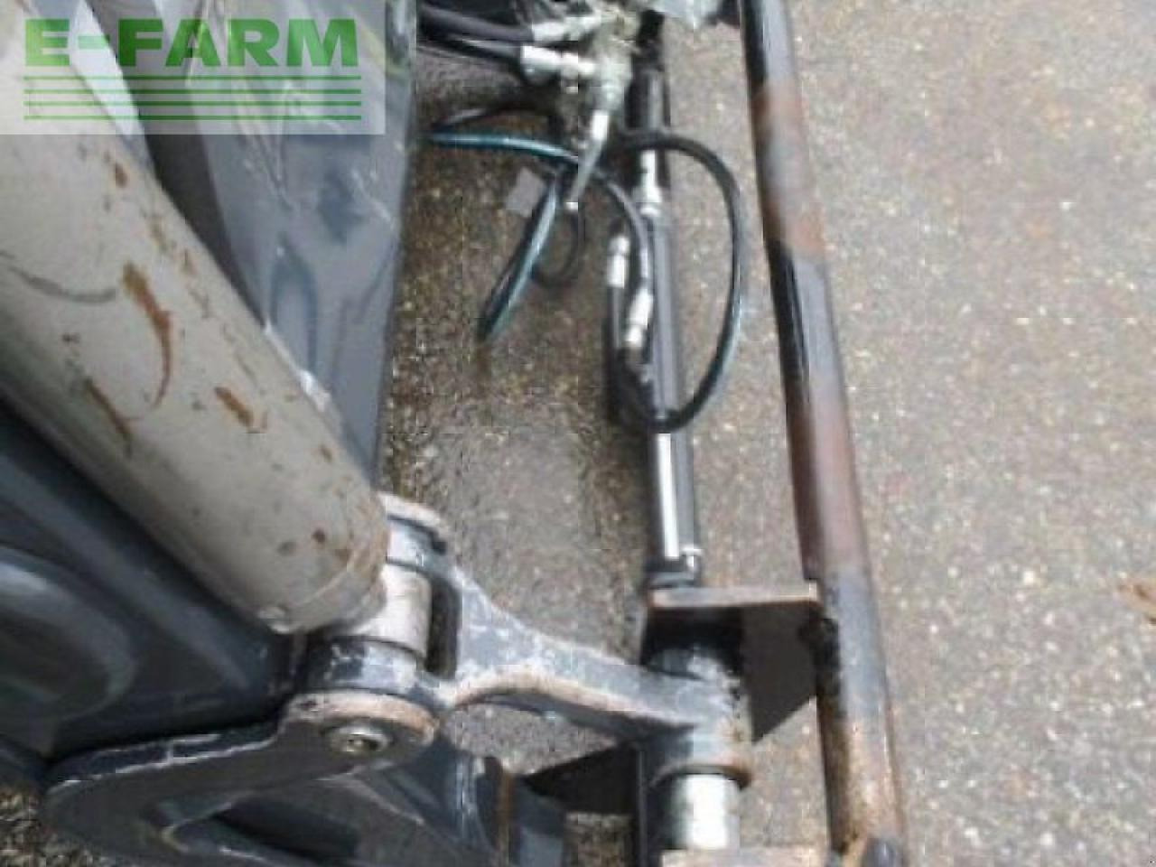 טרקטור חקלאי Deutz-Fahr 5100 c #873: תמונה 24 טרקטור חקלאי Deutz-Fahr 5100 c #873: תמונה 24