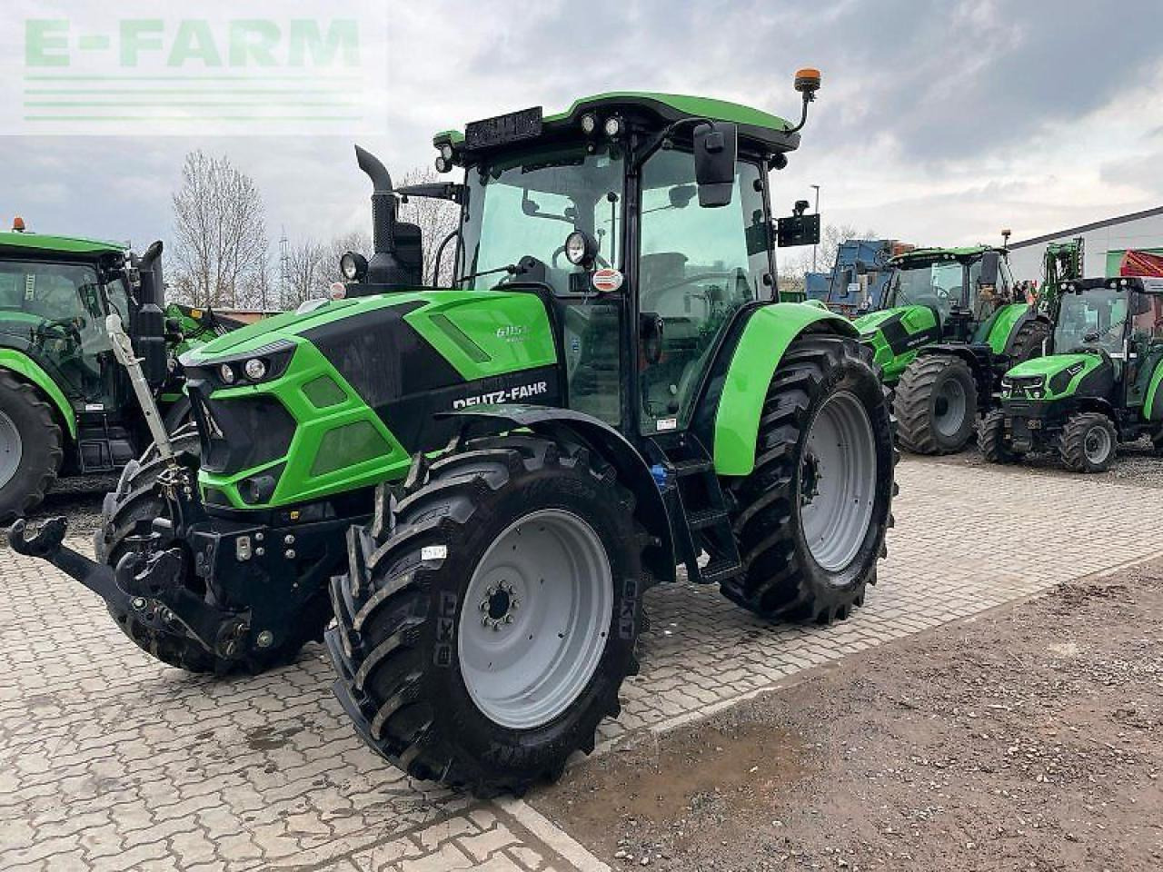 Deutz-Fahr 6115c rv-shift - טרקטור חקלאי: תמונה 1 Deutz-Fahr 6115c rv-shift - טרקטור חקלאי: תמונה 1