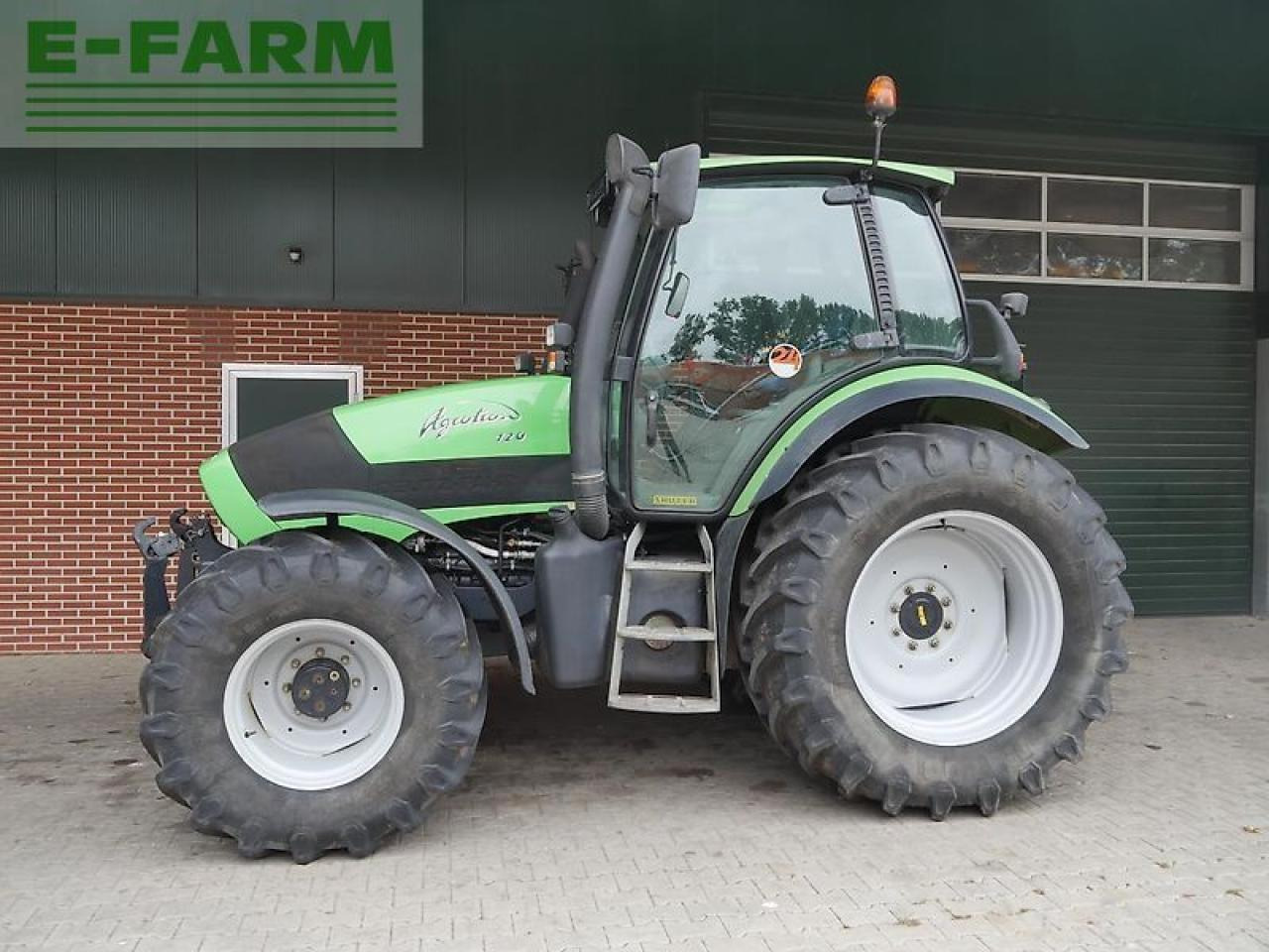 Deutz-Fahr agrotron 120 new nur 2350 std. - טרקטור חקלאי: תמונה 5 Deutz-Fahr agrotron 120 new nur 2350 std. - טרקטור חקלאי: תמונה 5