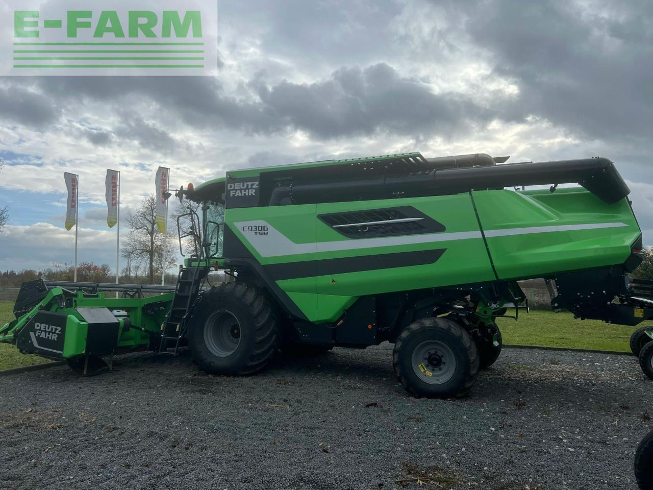 Deutz-Fahr c 9306 tsb - מקצרת קומבינה: תמונה 4 Deutz-Fahr c 9306 tsb - מקצרת קומבינה: תמונה 4