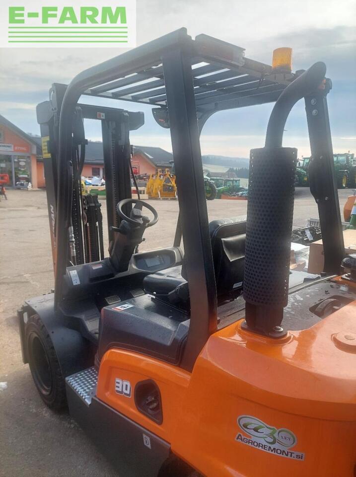 Doosan D30NXS - מלגזה: תמונה 3 Doosan D30NXS - מלגזה: תמונה 3