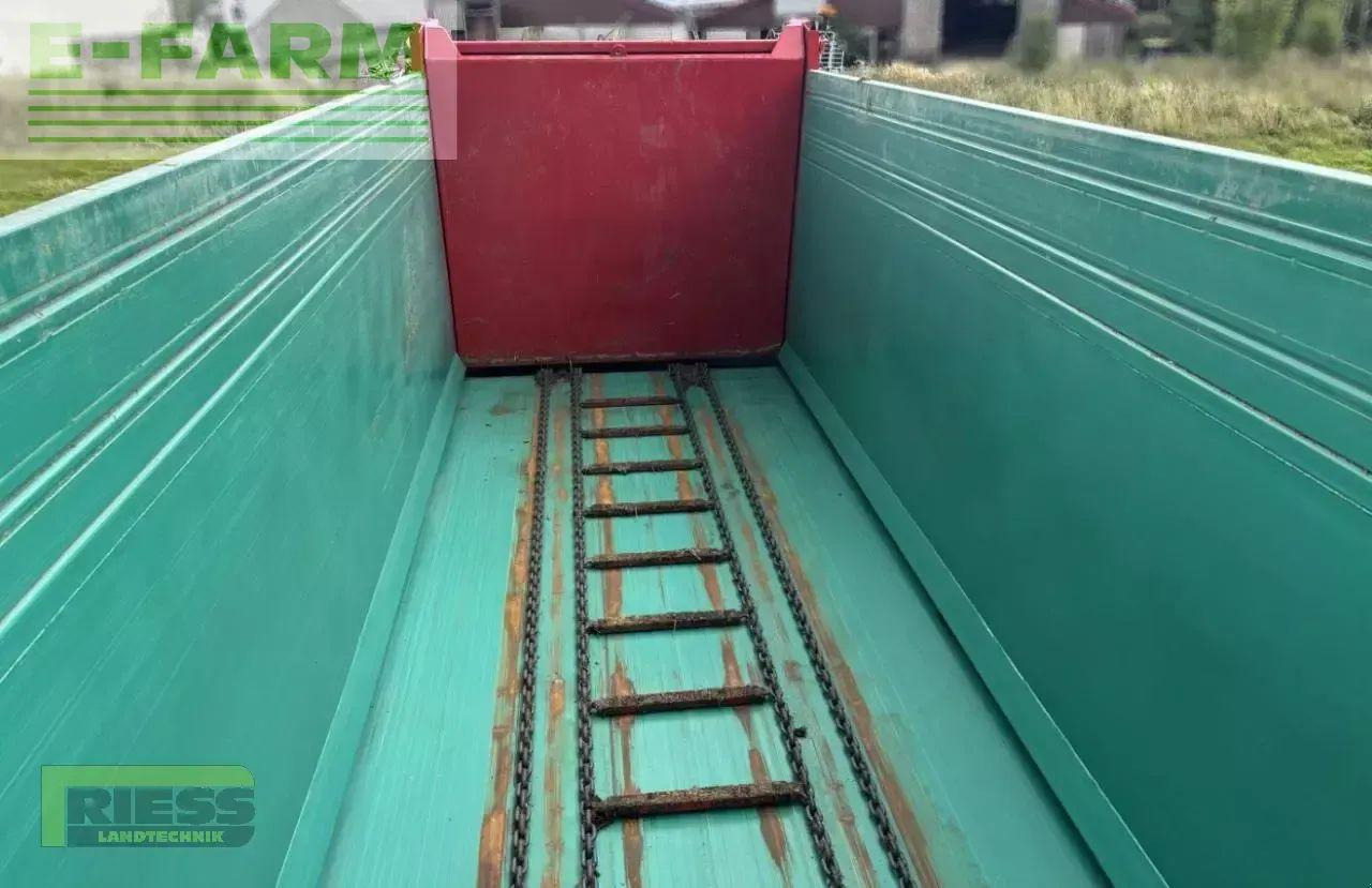 Farmtech fortis 2200 abschiebewagen + streuwerk - מסיר פסולת/ קרון נגרר חקלאי: תמונה 4 Farmtech fortis 2200 abschiebewagen + streuwerk - מסיר פסולת/ קרון נגרר חקלאי: תמונה 4