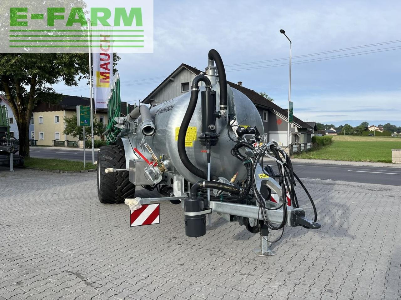 Farmtech supercis 1000 + condor 900 - מכל תערובת: תמונה 3 Farmtech supercis 1000 + condor 900 - מכל תערובת: תמונה 3