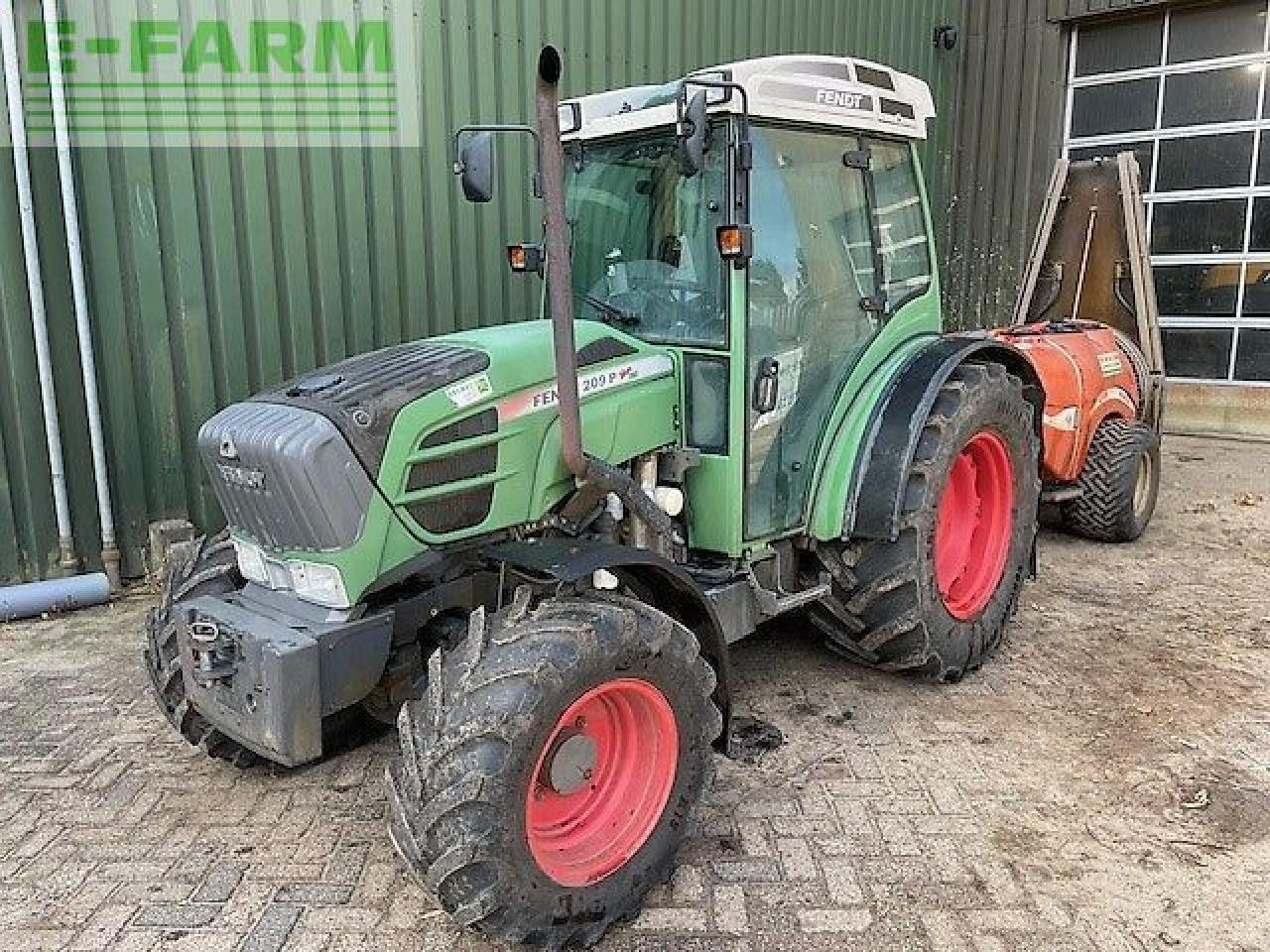 Fendt 209p vario P - טרקטור חקלאי: תמונה 1 Fendt 209p vario P - טרקטור חקלאי: תמונה 1