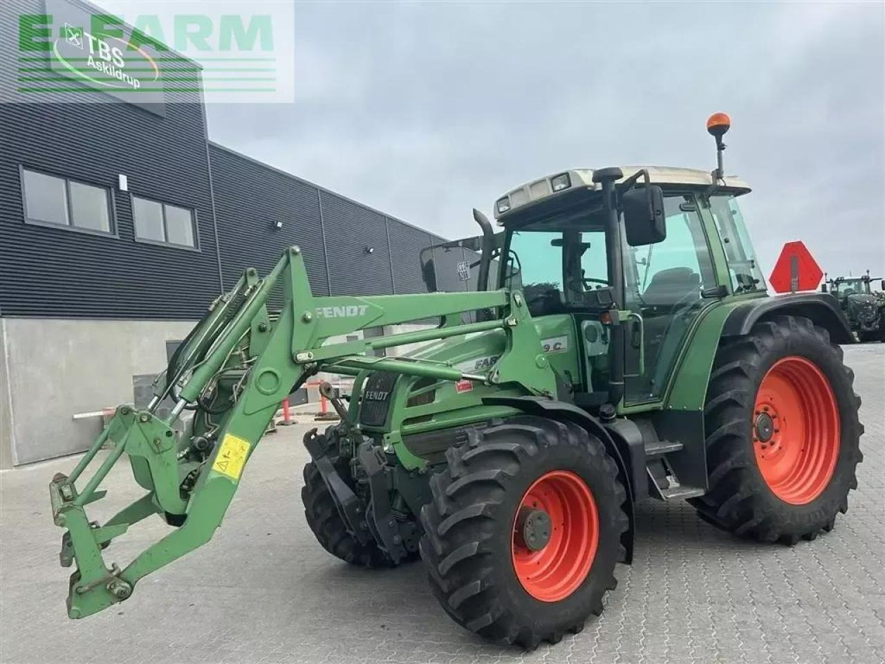 Fendt 309 c med fendt læsser - טרקטור חקלאי: תמונה 2 Fendt 309 c med fendt læsser - טרקטור חקלאי: תמונה 2