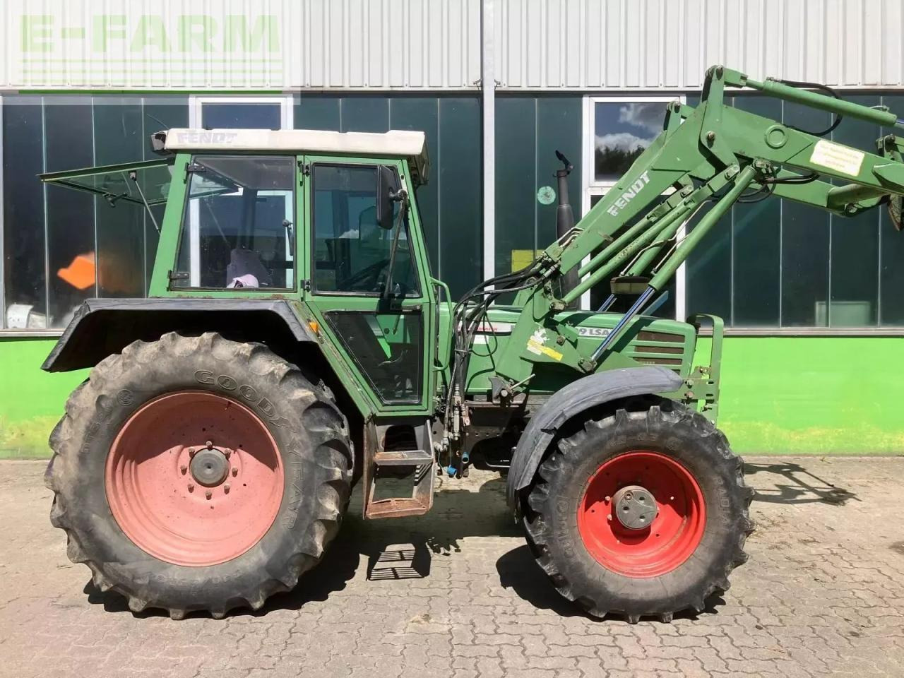 Fendt 309 lsa - טרקטור חקלאי: תמונה 2 Fendt 309 lsa - טרקטור חקלאי: תמונה 2