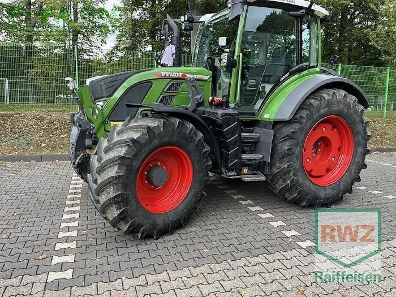 Fendt 516 vario - טרקטור חקלאי: תמונה 1 Fendt 516 vario - טרקטור חקלאי: תמונה 1