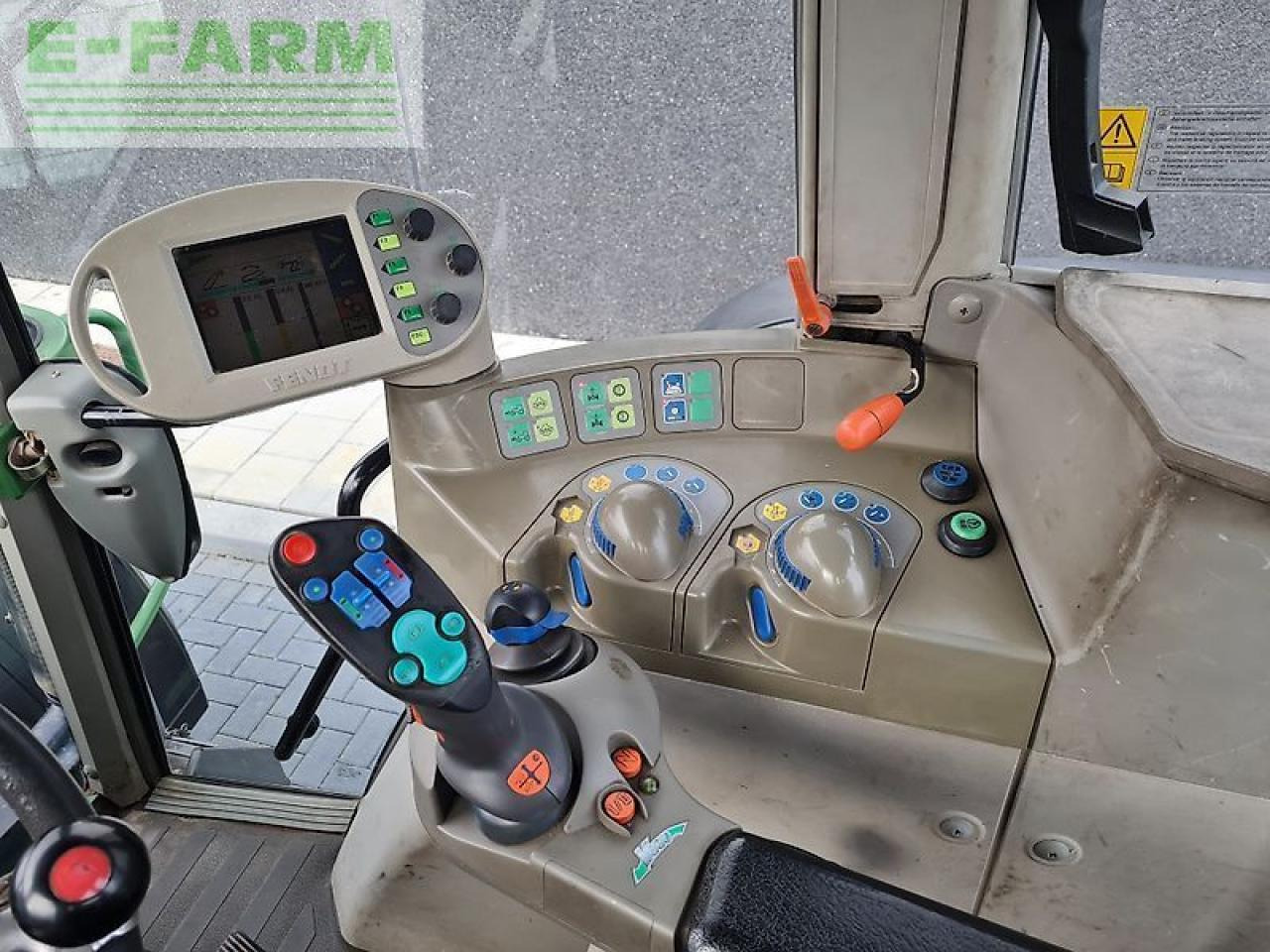 Fendt 716 vario com1 - טרקטור חקלאי: תמונה 4 Fendt 716 vario com1 - טרקטור חקלאי: תמונה 4
