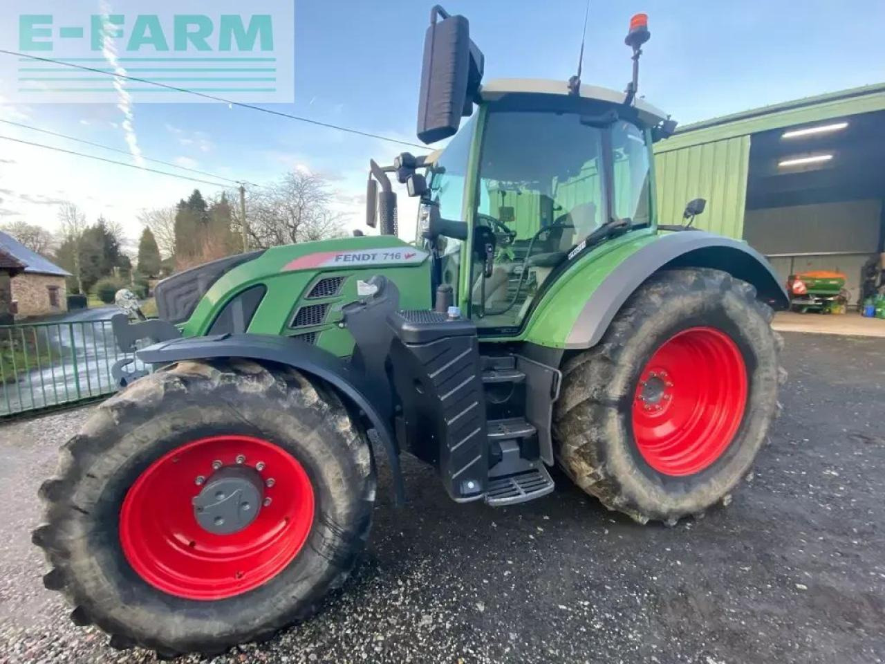 Fendt 716 vario profi destockage - טרקטור חקלאי: תמונה 2 Fendt 716 vario profi destockage - טרקטור חקלאי: תמונה 2