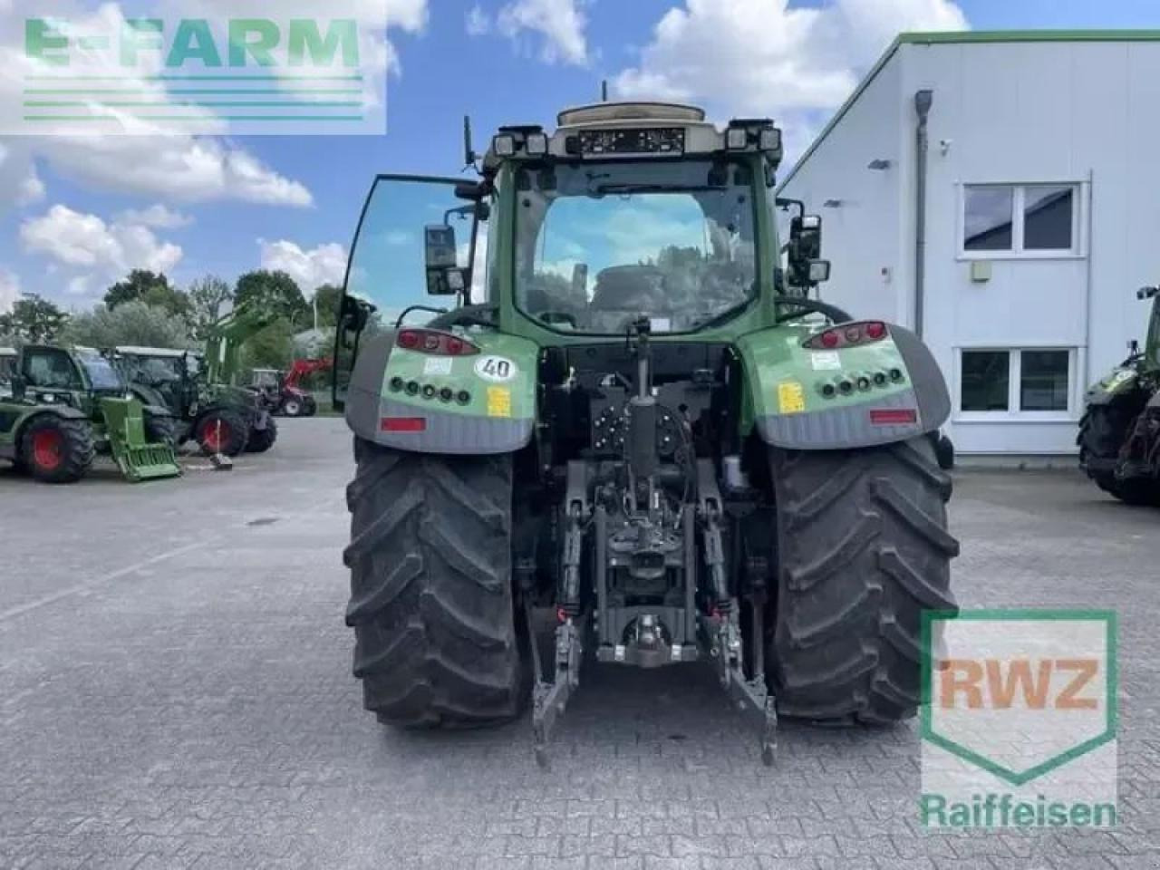 Fendt 718 profi-plus s 4 vario ProfiPlus - טרקטור חקלאי: תמונה 2 Fendt 718 profi-plus s 4 vario ProfiPlus - טרקטור חקלאי: תמונה 2