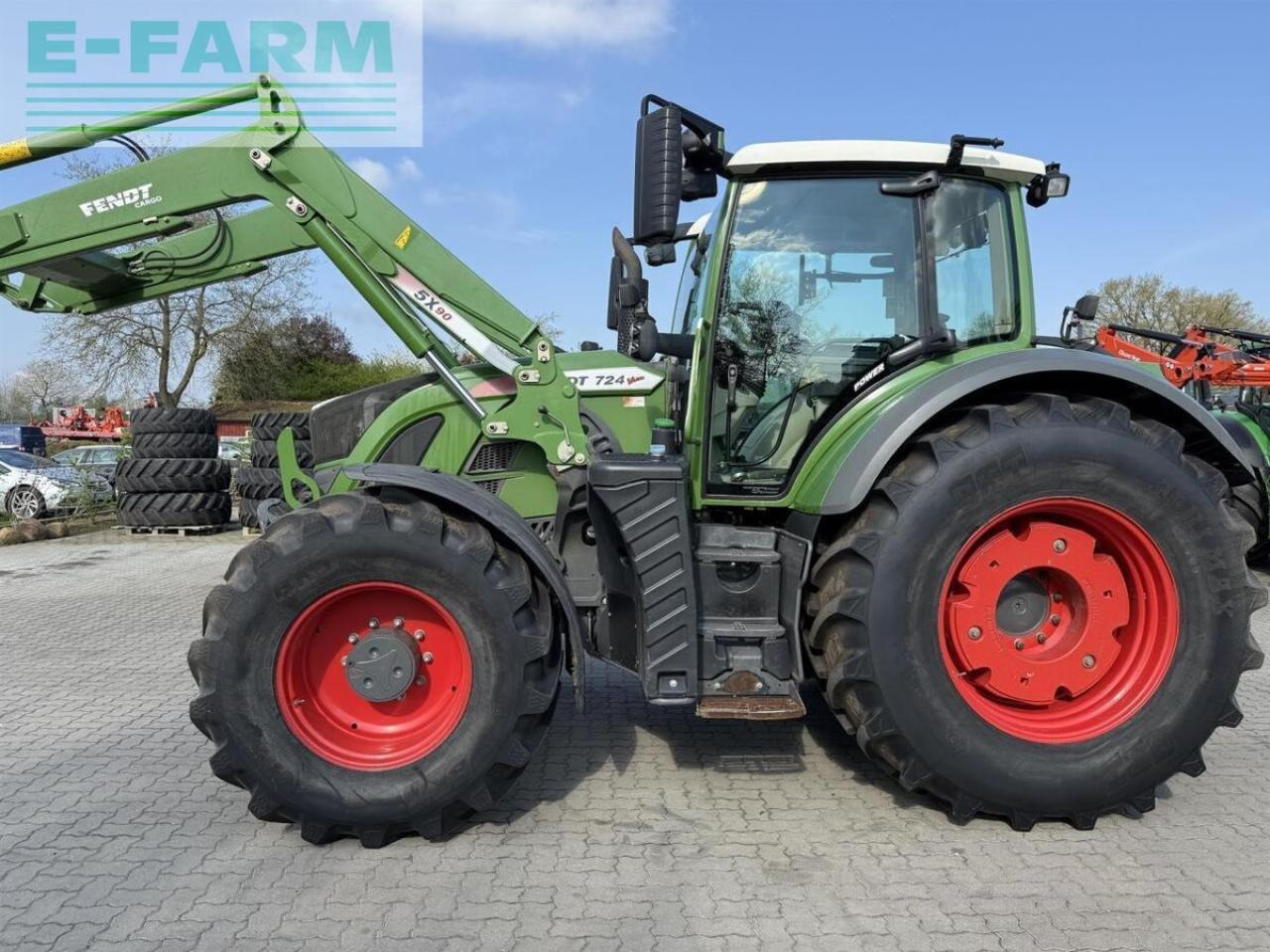Fendt 724 power - טרקטור חקלאי: תמונה 2 Fendt 724 power - טרקטור חקלאי: תמונה 2