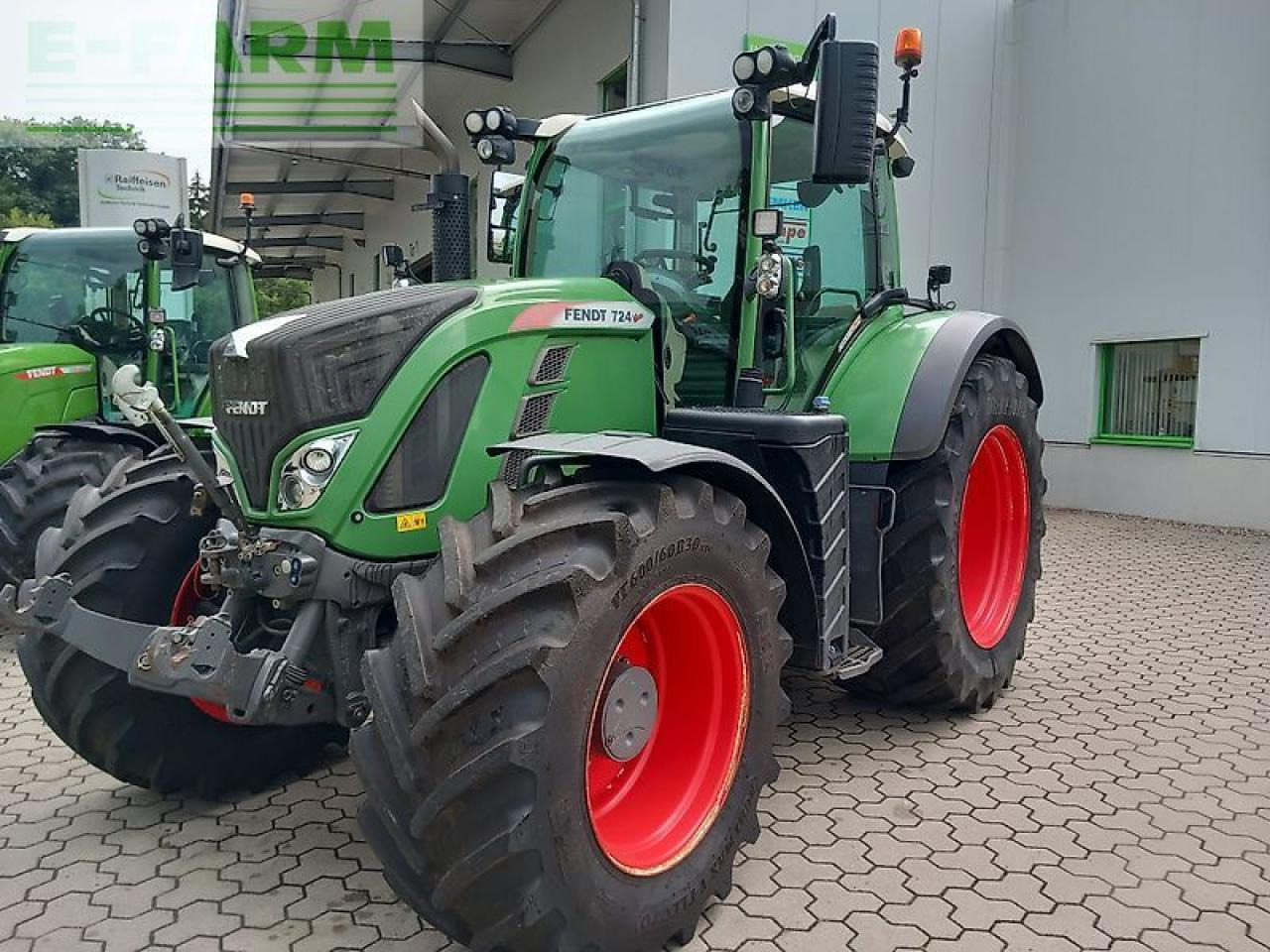 Fendt 724 s4 profiplus - טרקטור חקלאי: תמונה 1 Fendt 724 s4 profiplus - טרקטור חקלאי: תמונה 1