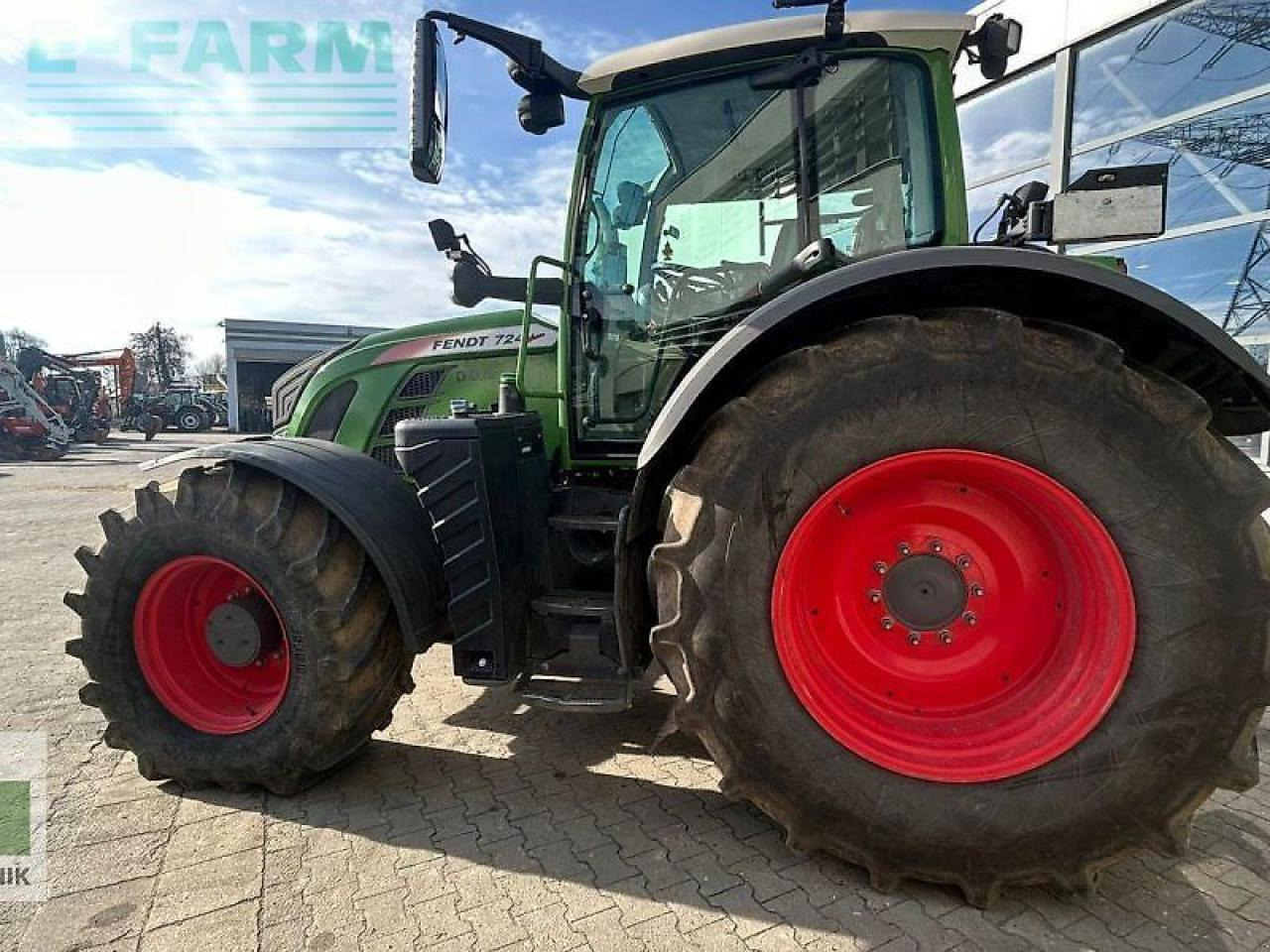 Fendt 724 vario profiplus ProfiPlus - טרקטור חקלאי: תמונה 5 Fendt 724 vario profiplus ProfiPlus - טרקטור חקלאי: תמונה 5