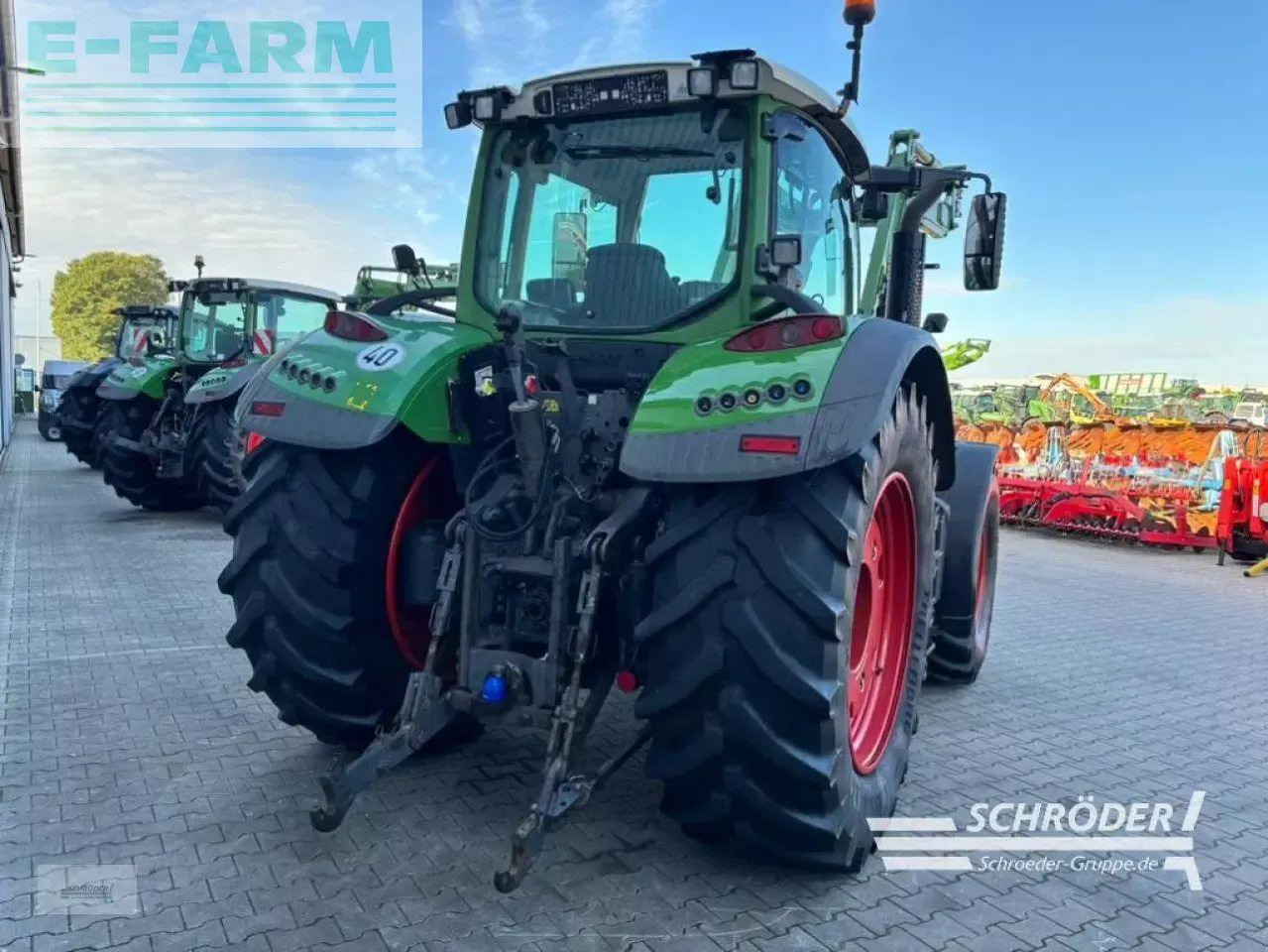 Fendt 724 vario s4 profi plus ProfiPlus - טרקטור חקלאי: תמונה 3 Fendt 724 vario s4 profi plus ProfiPlus - טרקטור חקלאי: תמונה 3